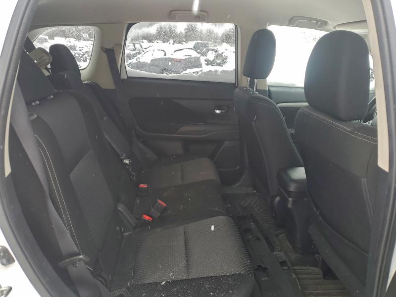 2017 MITSUBISHI OUTLANDER #3303572952