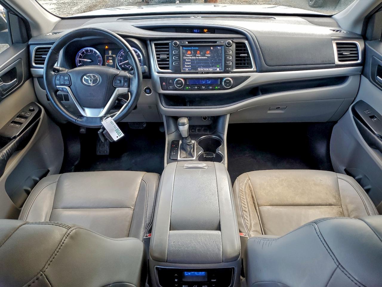 TOYOTA HIGHLANDER XLE