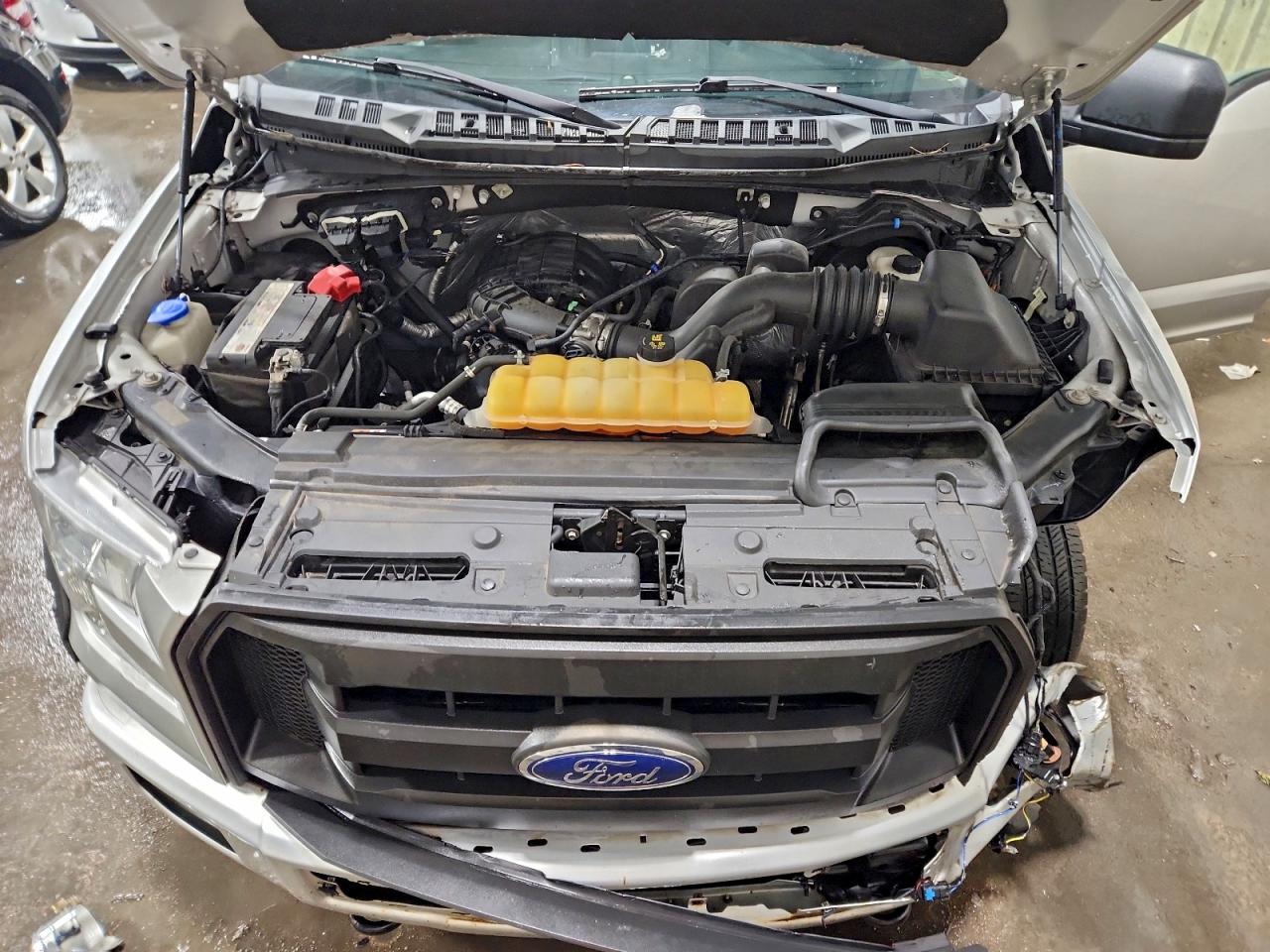 FORD F-150 SUPER CAB