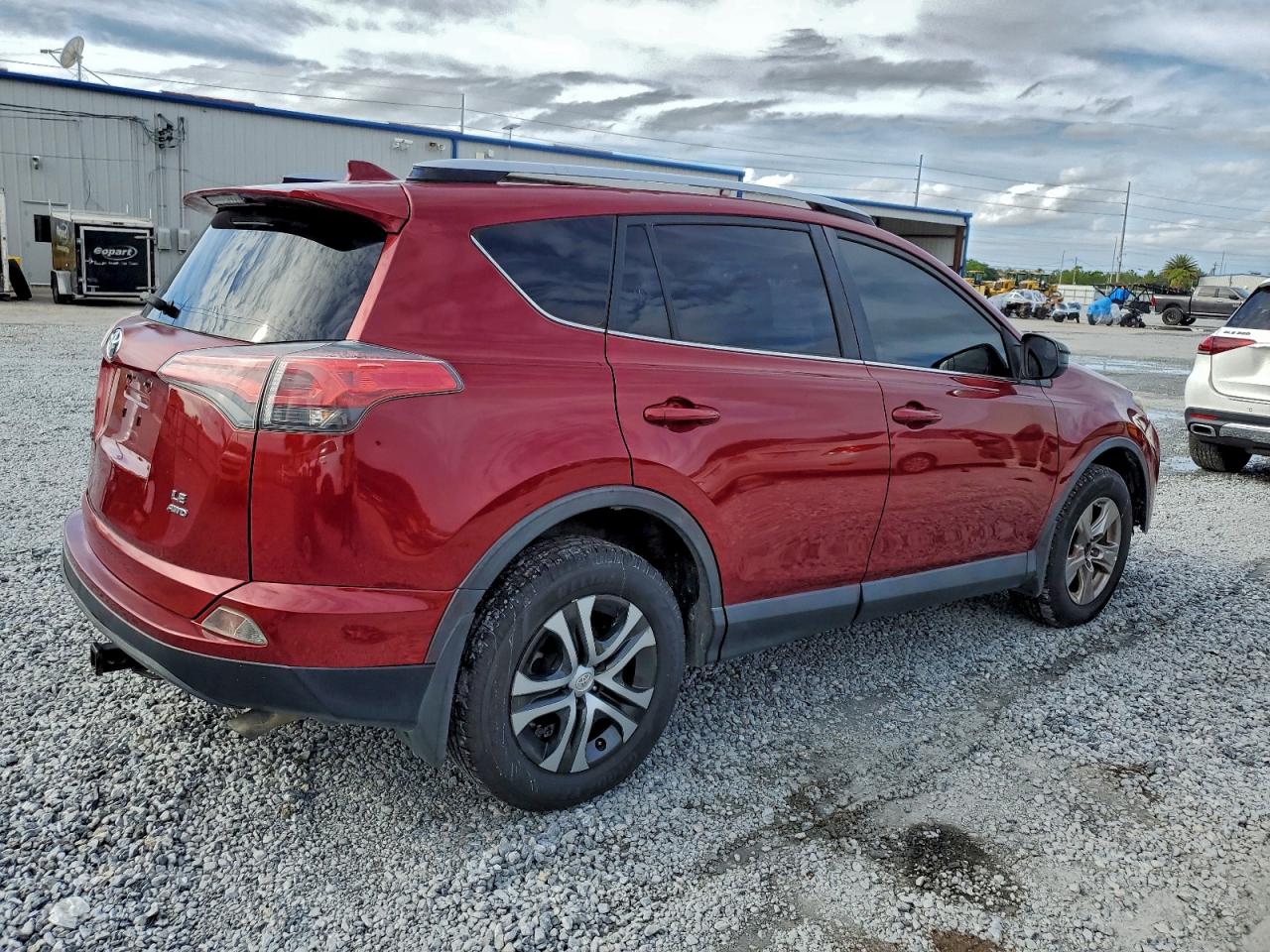 Lot #3316722426 2018 TOYOTA RAV4 LE