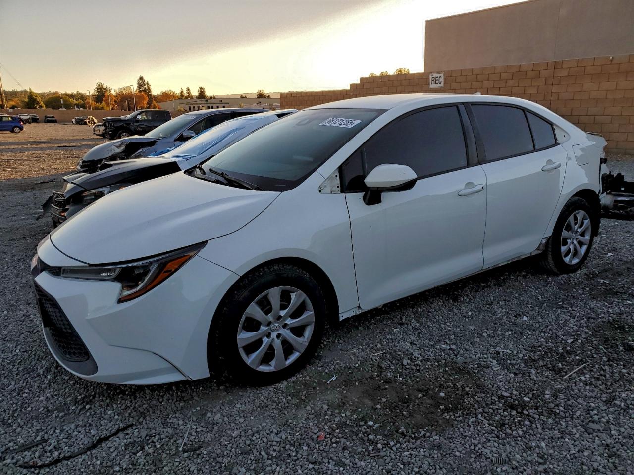 Lot #3309635098 2021 TOYOTA COROLLA LE