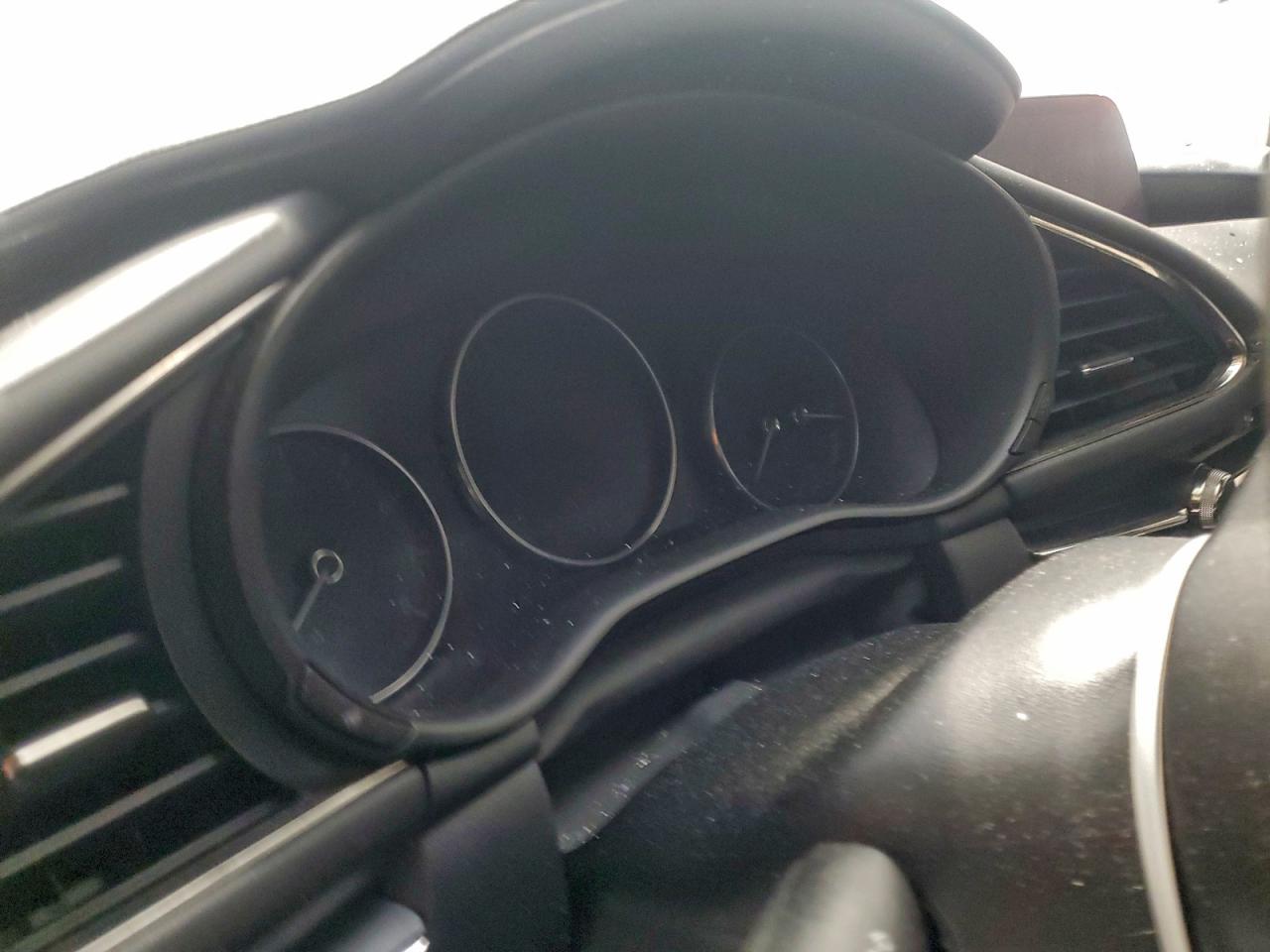 MAZDA 3 PREFERRED PLUS