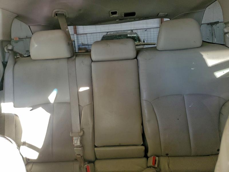 2012 SUBARU OUTBACK 2. #3316878132