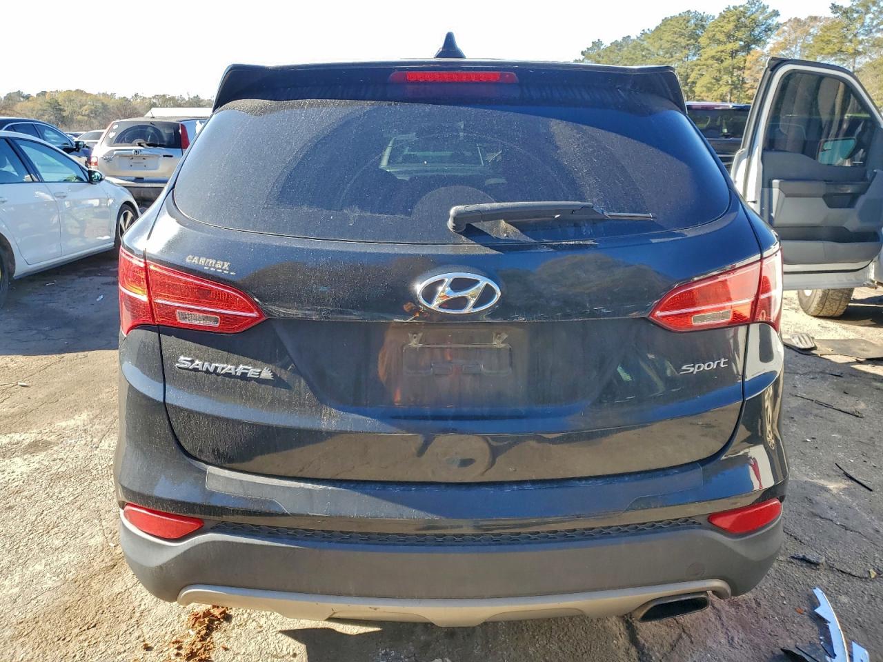 Lot #3315718344 2013 HYUNDAI SANTA FE S