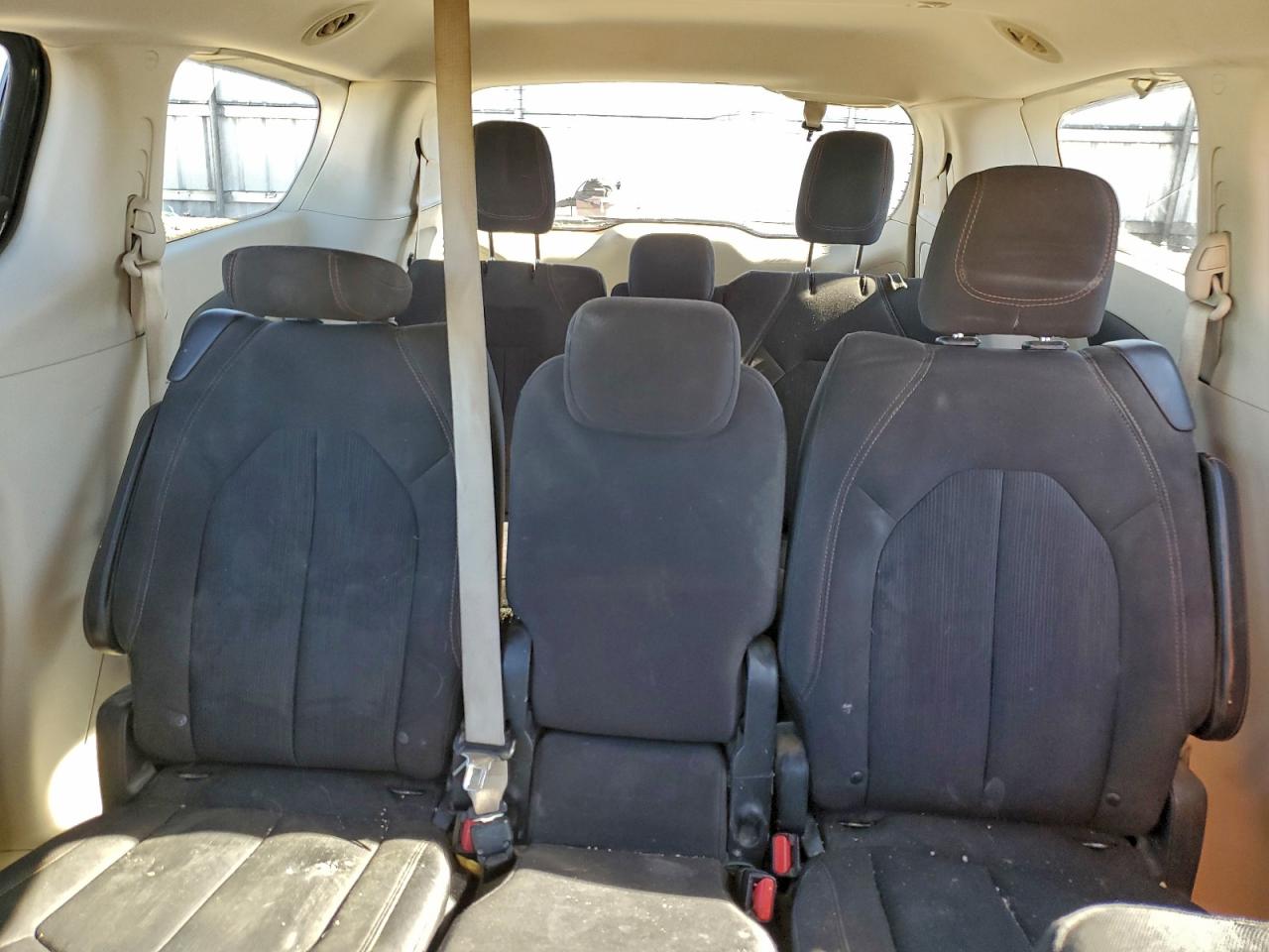 CHRYSLER PACIFICA TOURING