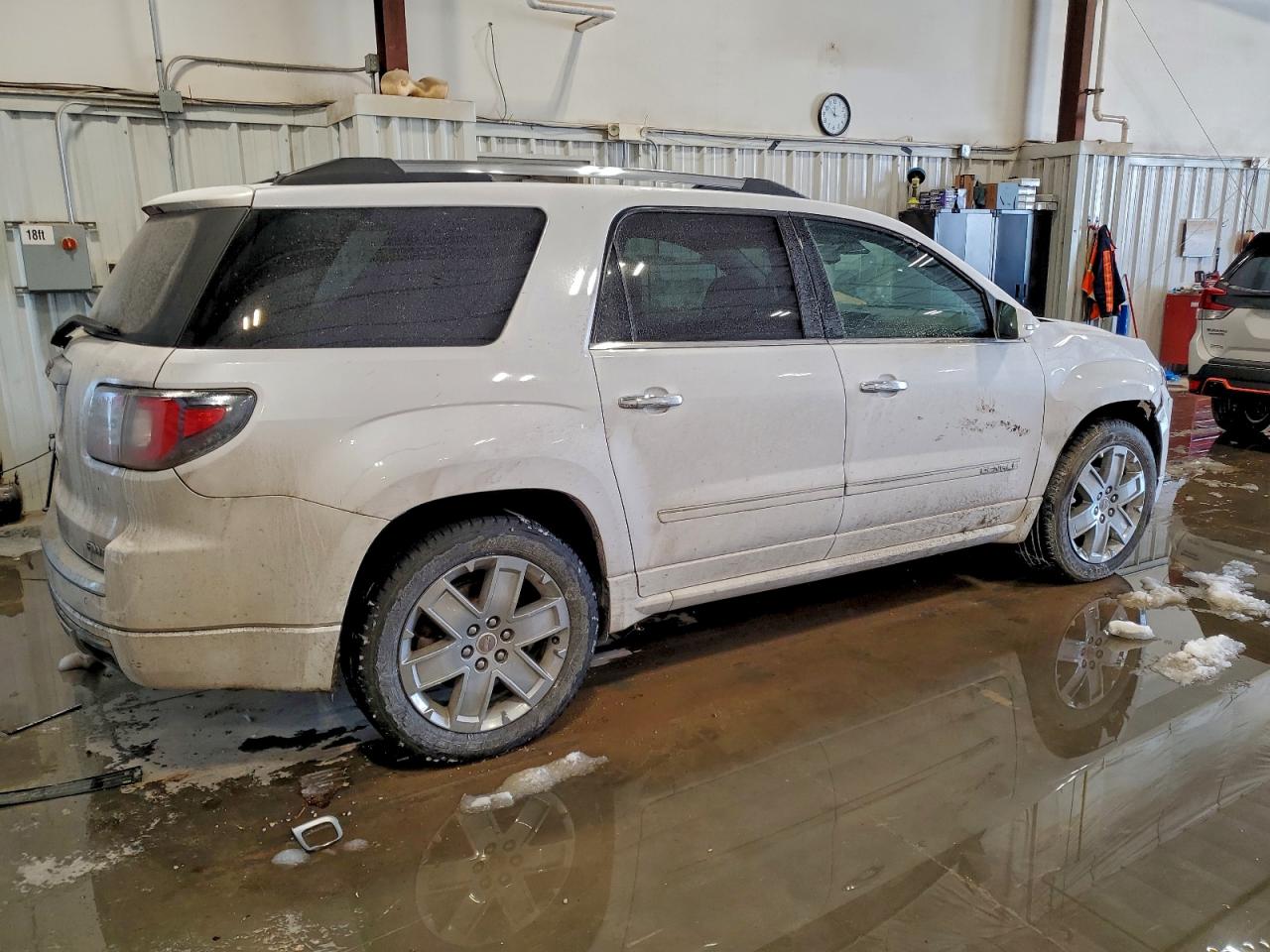 GMC ACADIA DENALI