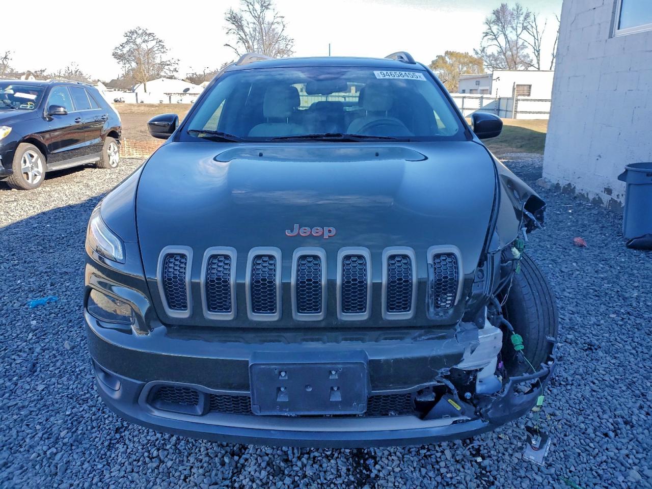 JEEP GRAND CHEROKEE LATITUDE
