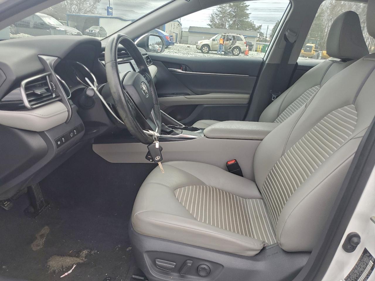 Lot #3316143216 2020 TOYOTA CAMRY SE