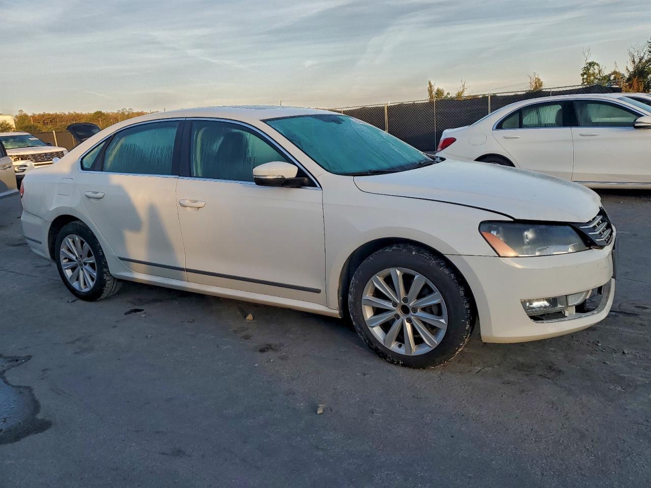 VOLKSWAGEN PASSAT SEL