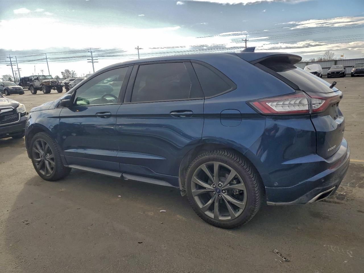 FORD EDGE SPORT