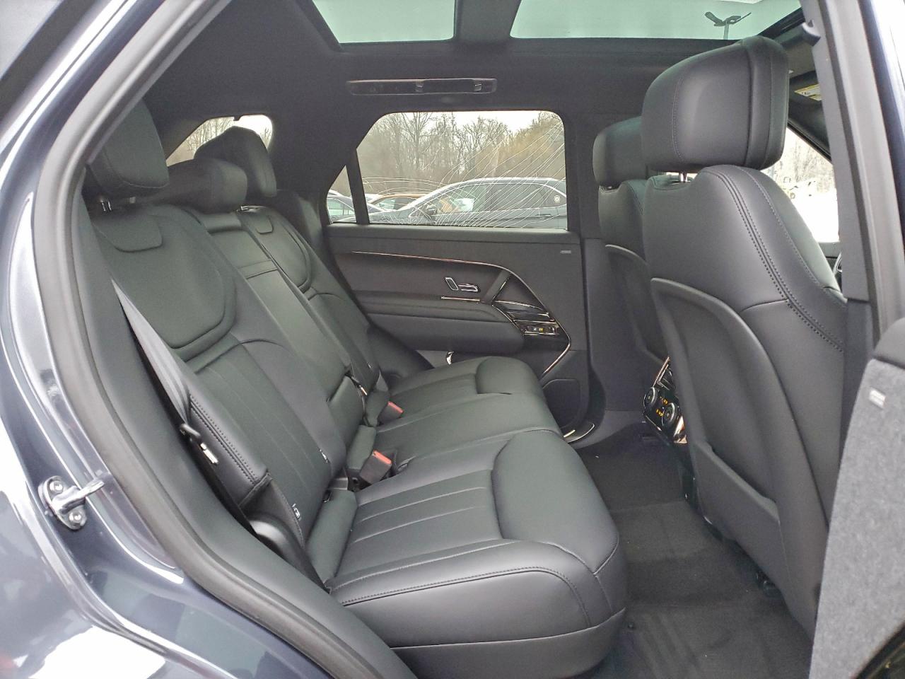 LAND ROVER RANGE ROVER DYNAMIC SE