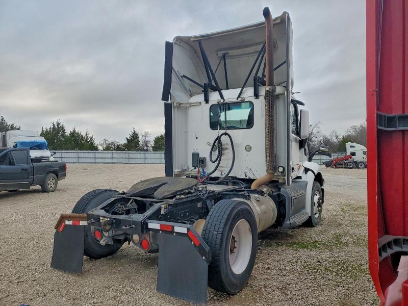 2017 PETERBILT TRACTOR 579 #3310749740