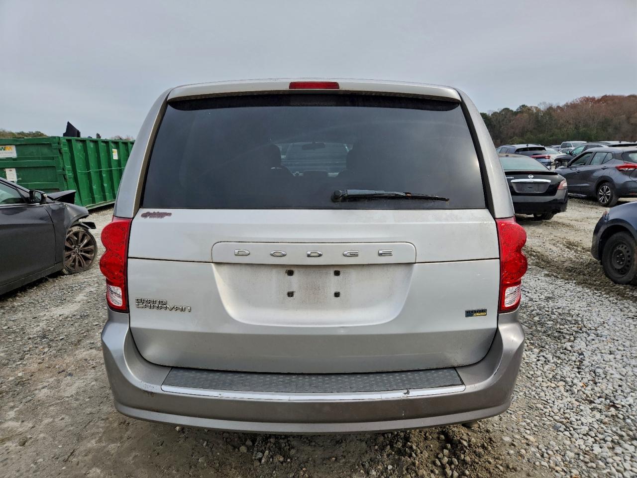 DODGE GRAND CARAVAN SE