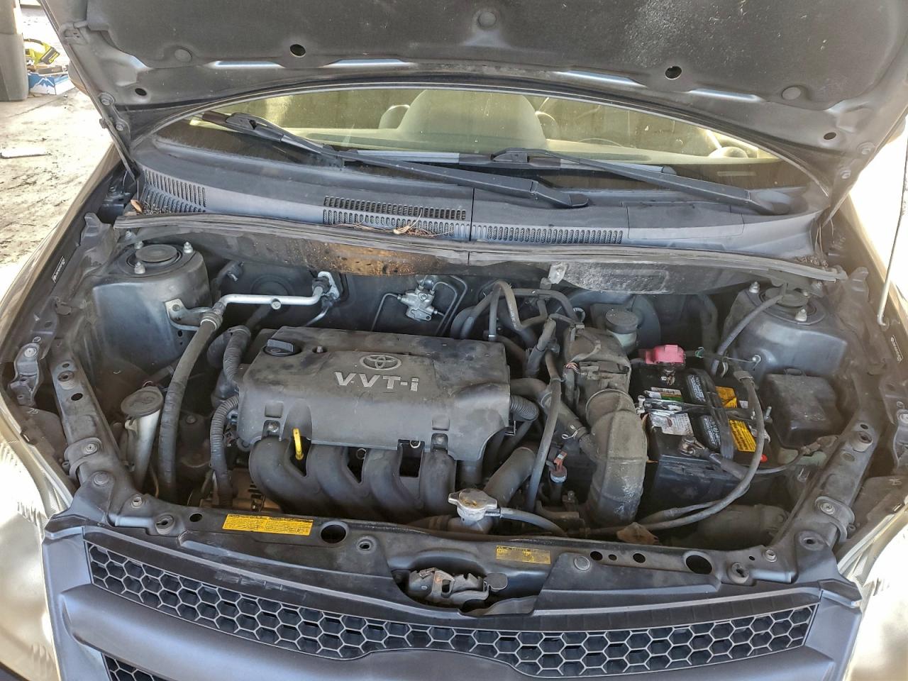 Lot #3305442186 2006 TOYOTA SCION XA