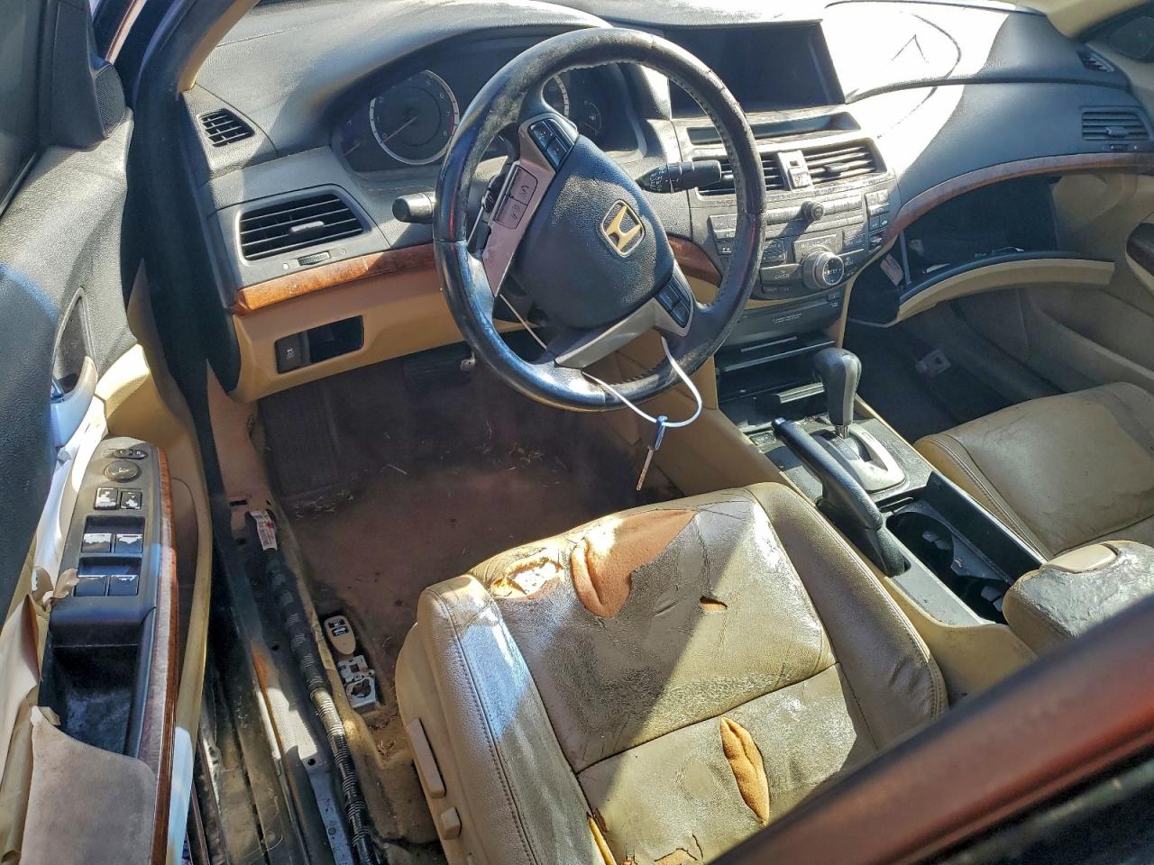 Lot #3317783067 2011 HONDA ACCORD EXL