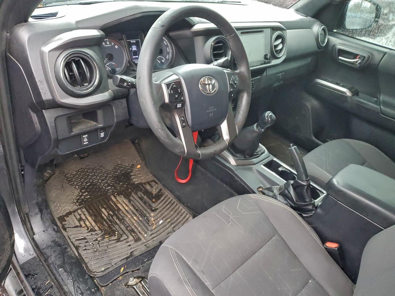 TOYOTA TACOMA ACCESS CAB