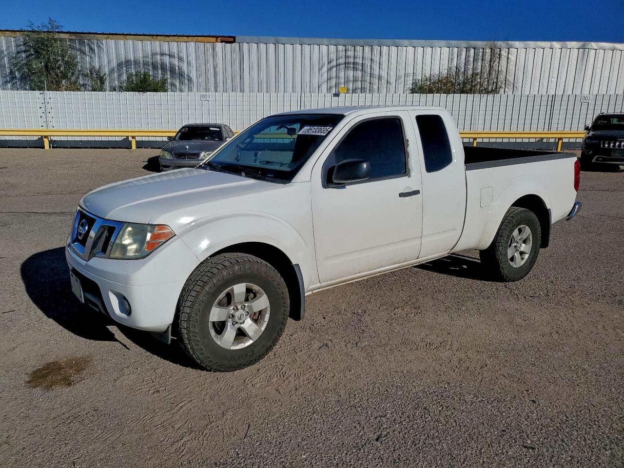 NISSAN FRONTIER SV