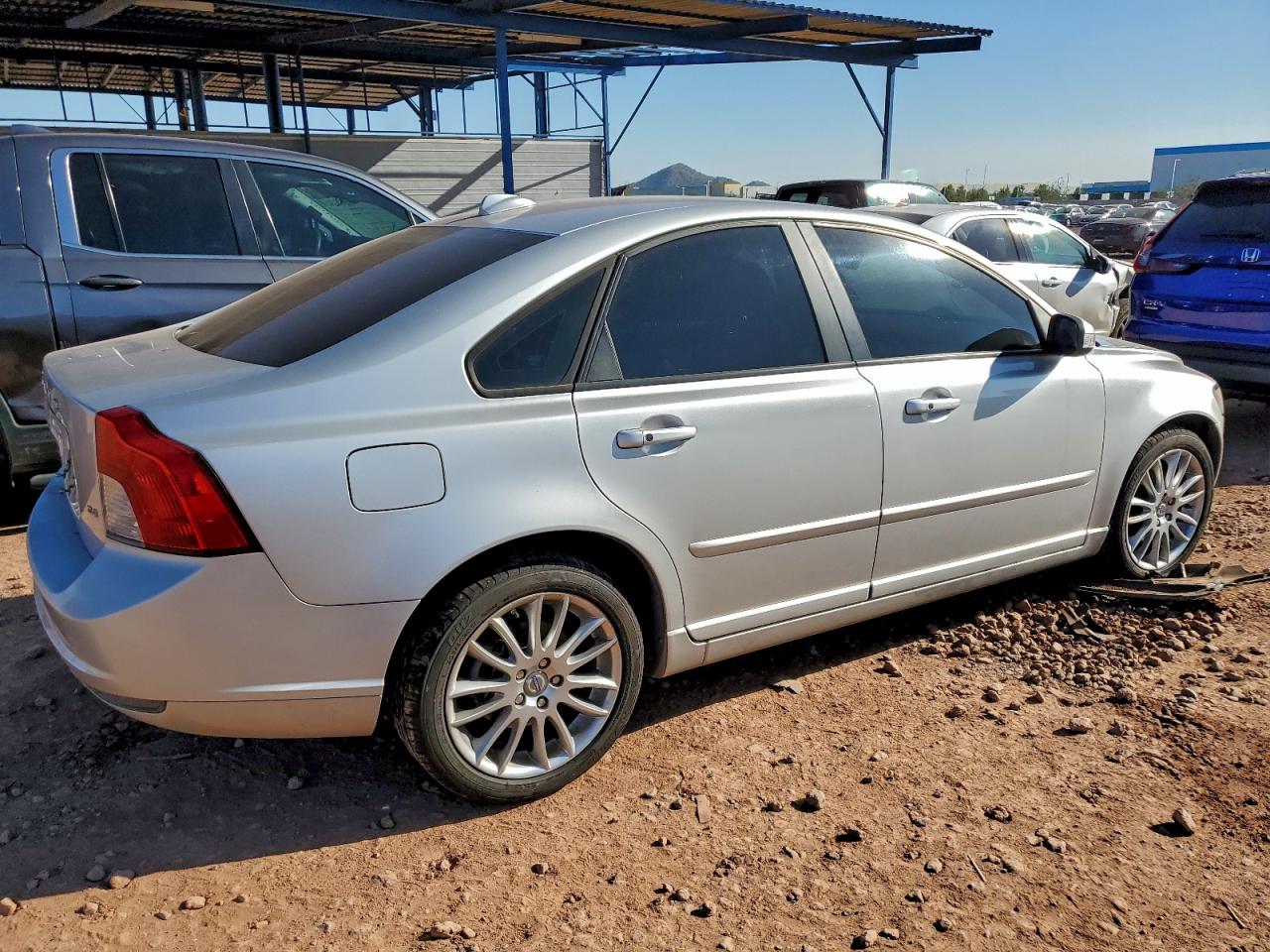 VOLVO S40 2.4I