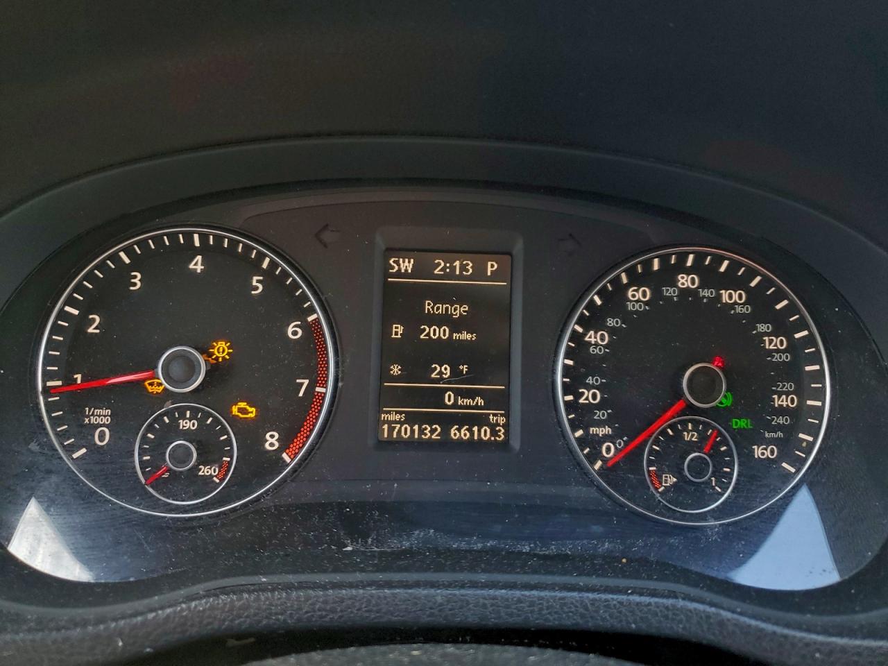 VOLKSWAGEN PASSAT SE