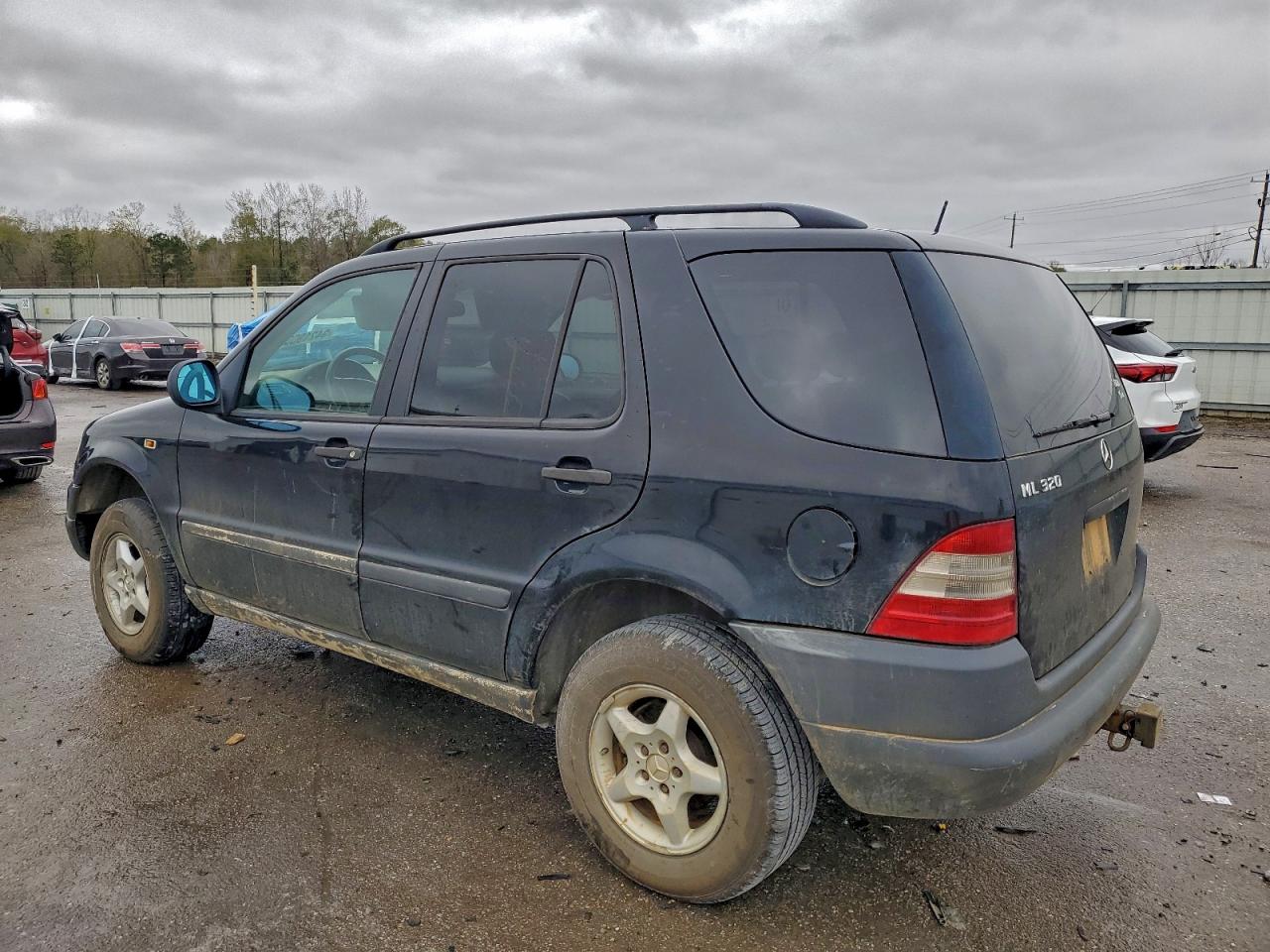 Lot #3302877908 1998 MERCEDES-BENZ ML 320