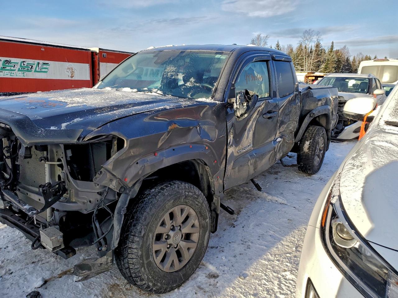 TOYOTA TACOMA ACCESS CAB