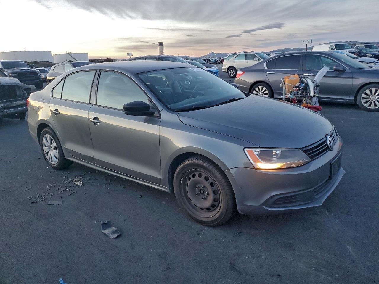 Lot #3312797100 2011 VOLKSWAGEN JETTA BASE