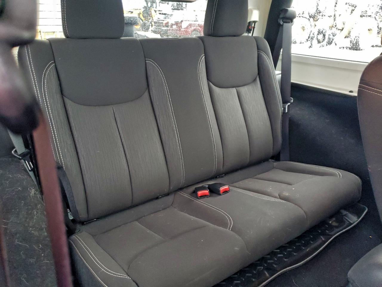 JEEP WRANGLER SAHARA