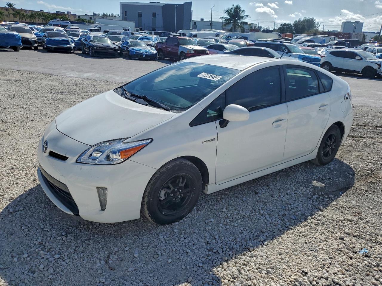 TOYOTA PRIUS