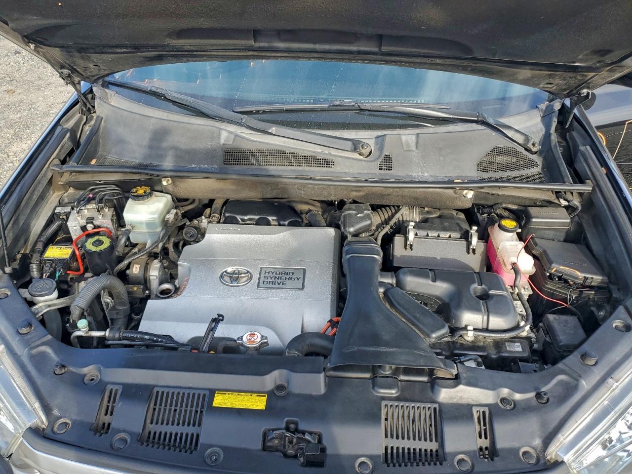 Lot #3318014517 2012 TOYOTA HIGHLANDER