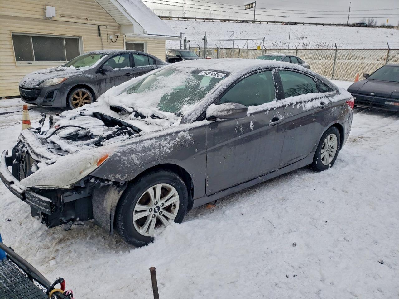 Lot #3316780413 2011 HYUNDAI SONATA GLS