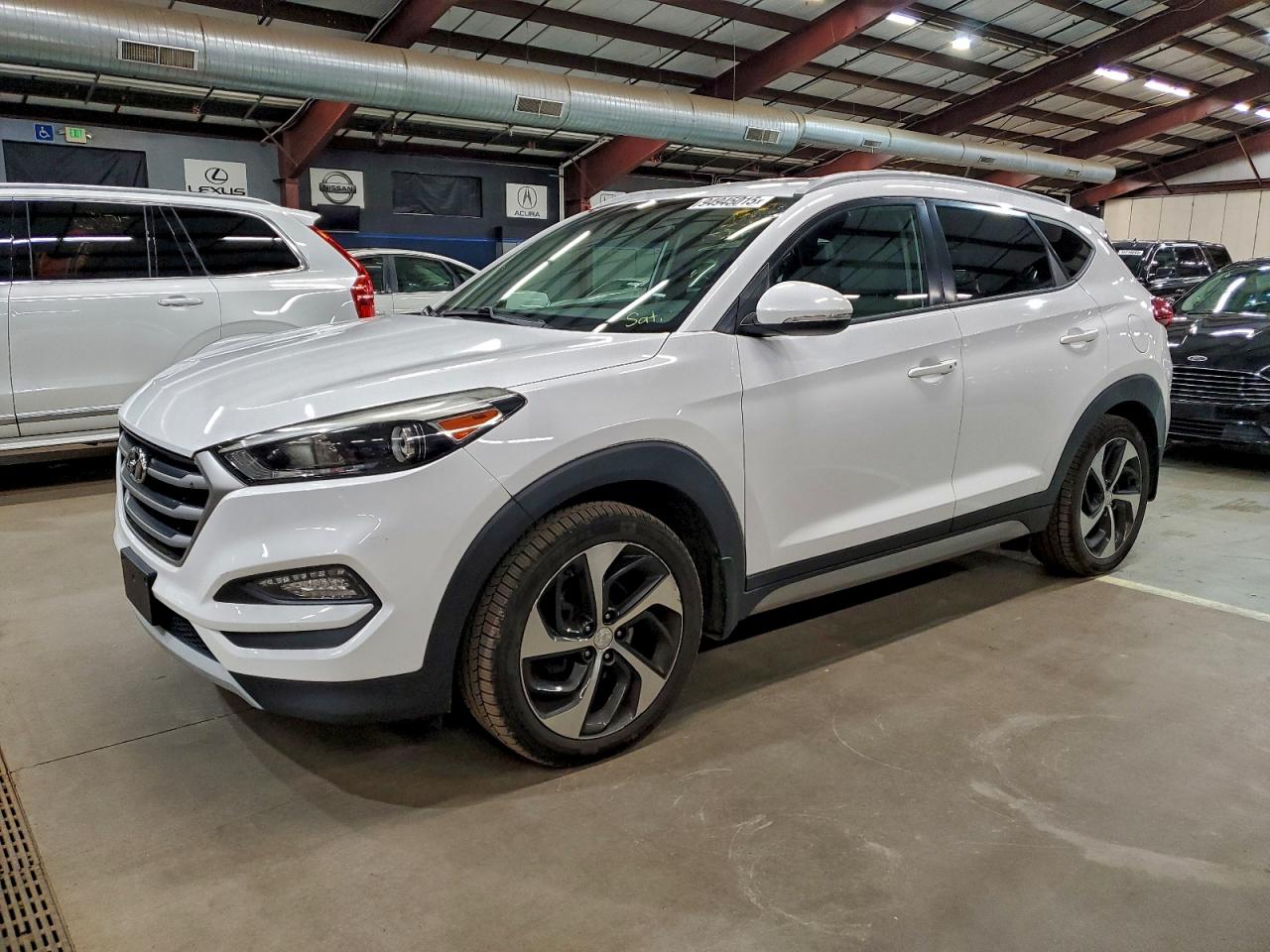 Lot #3302762353 2017 HYUNDAI TUCSON LIM