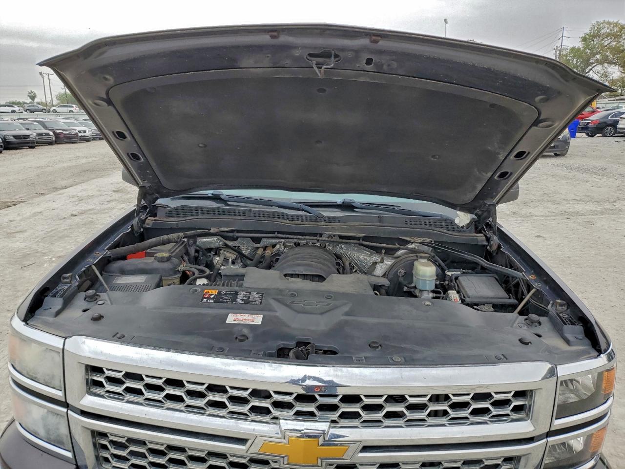 CHEVROLET SILVERADO C1500 LT