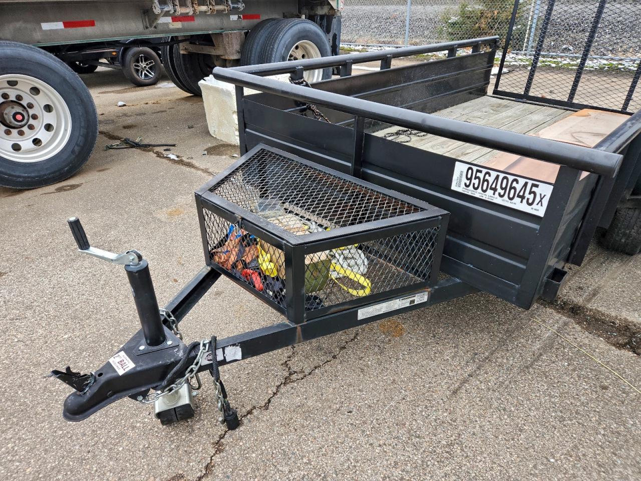 Lot #3311401321 2022 CARRY-ON UNKNOWN