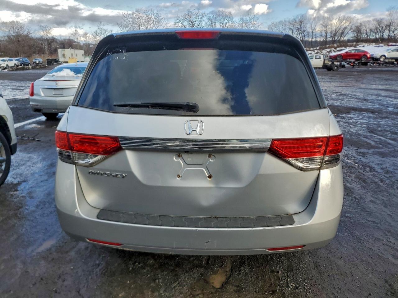 Lot #3312424696 2015 HONDA ODYSSEY LX