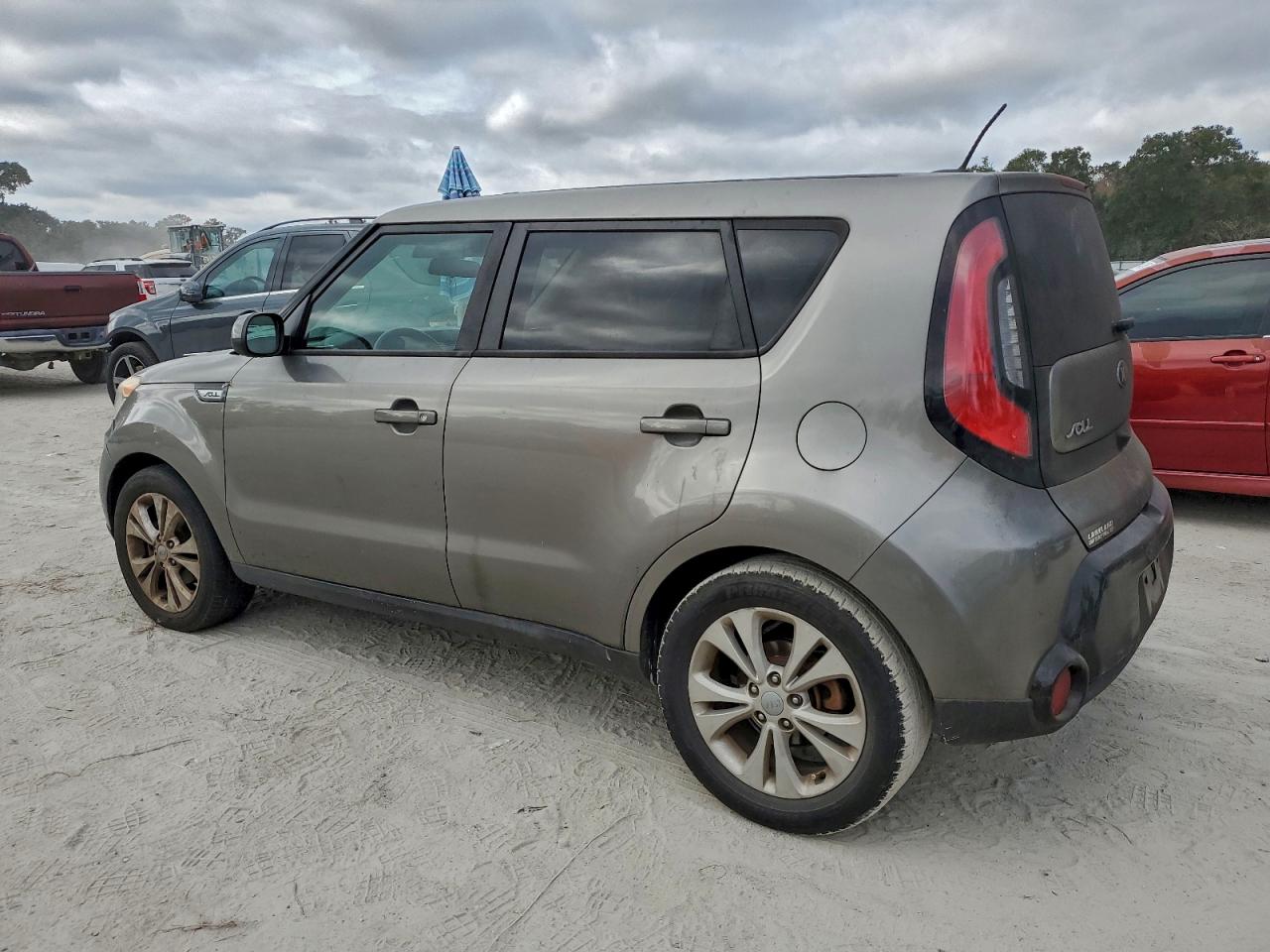 KIA SOUL +