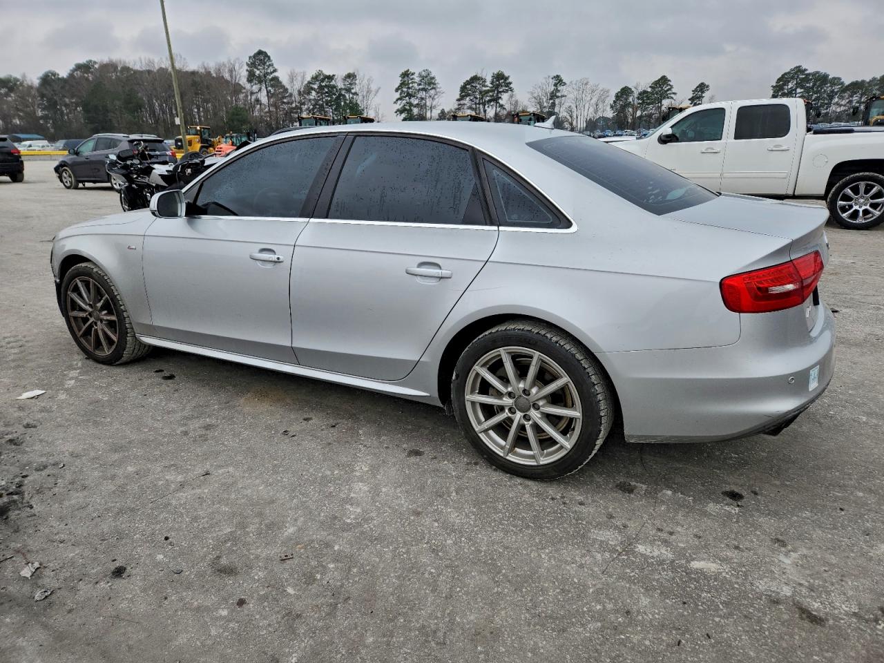 AUDI A4 PREMIUM PLUS