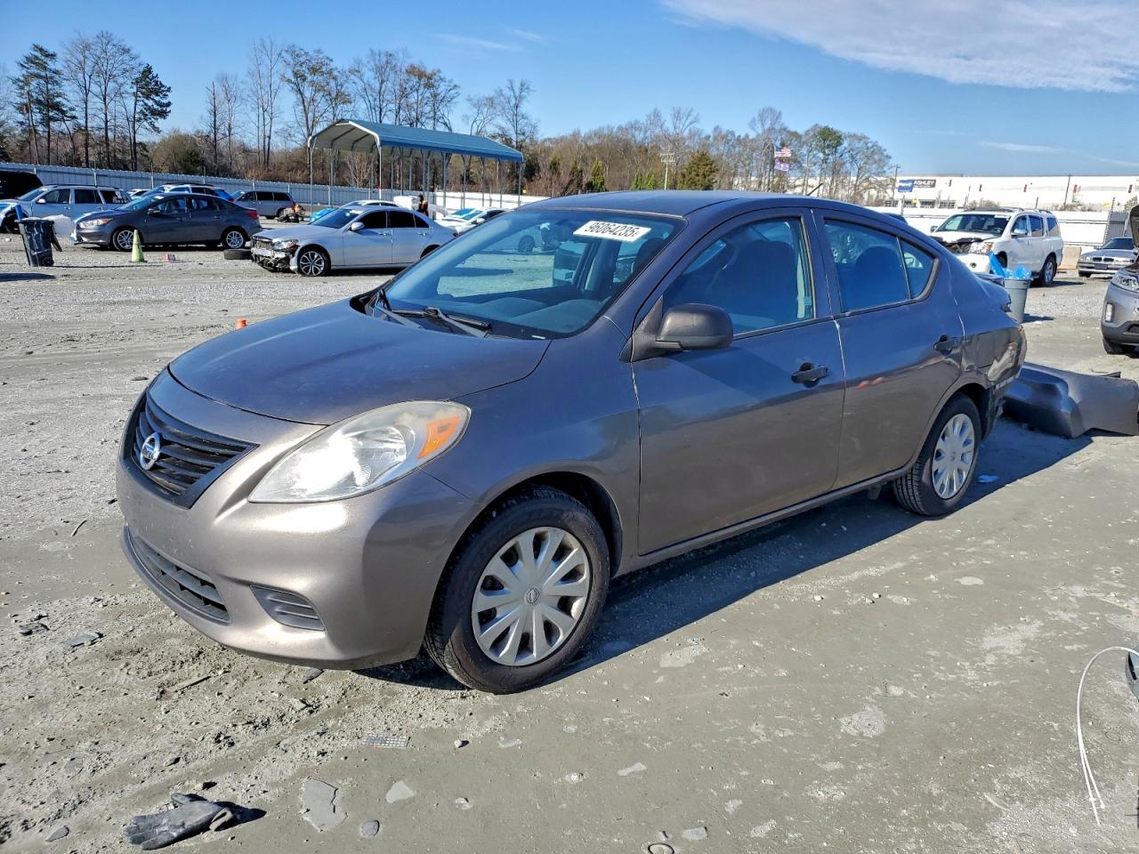 NISSAN VERSA S
