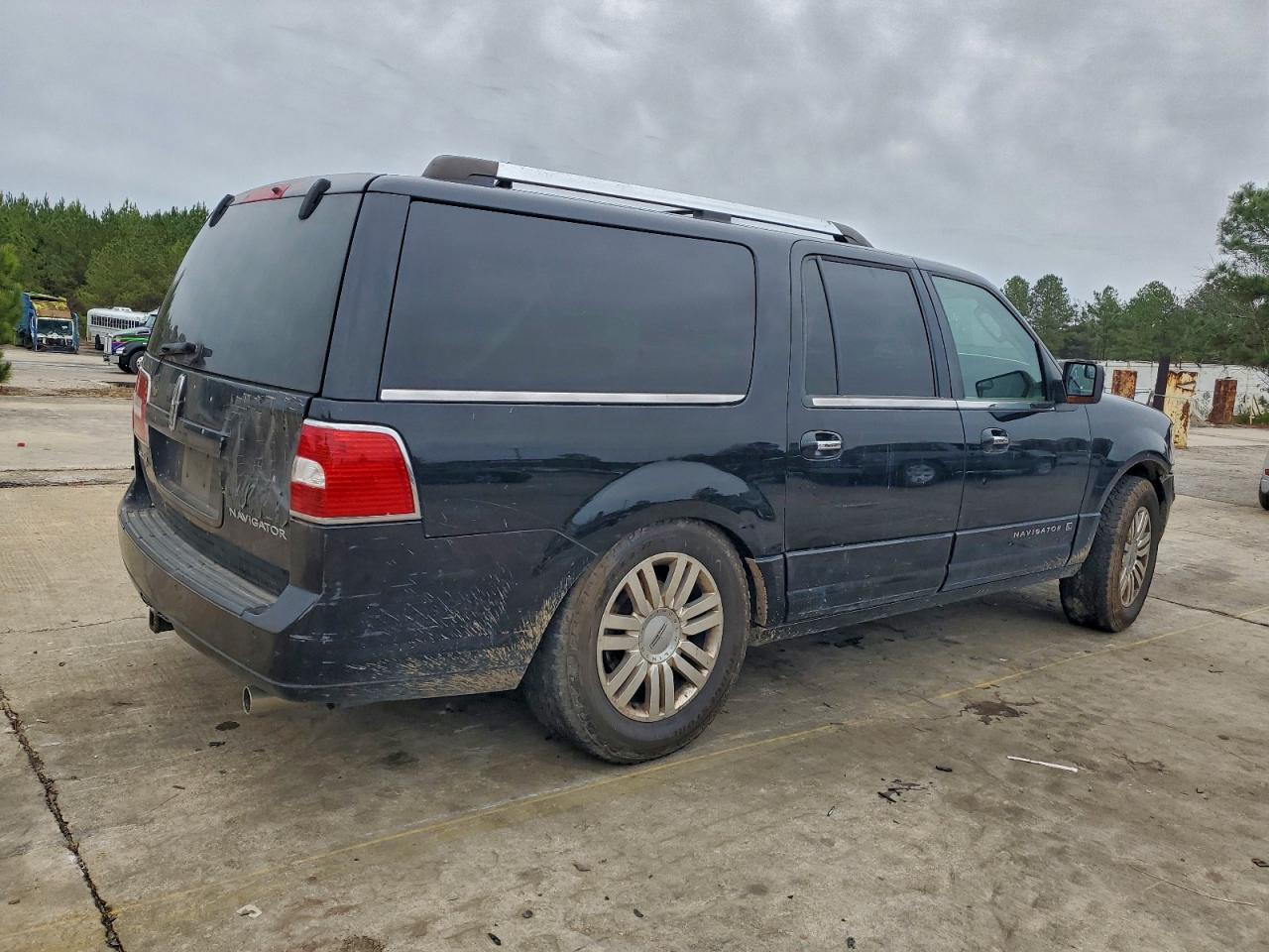 Lot #3309215636 2012 LINCOLN NAVIGATOR