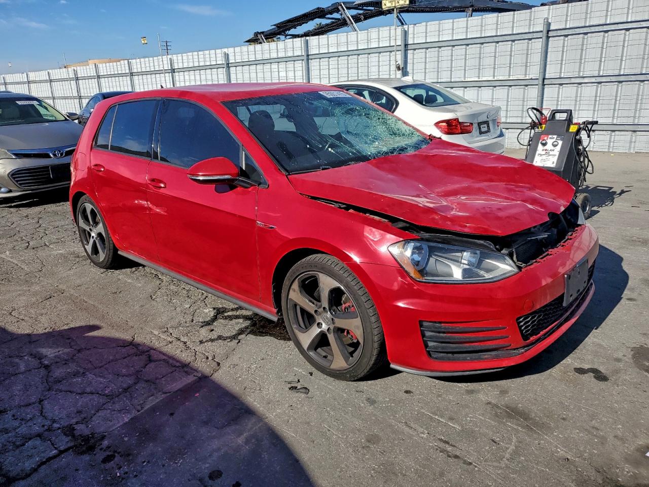 VOLKSWAGEN GOLF GTI S