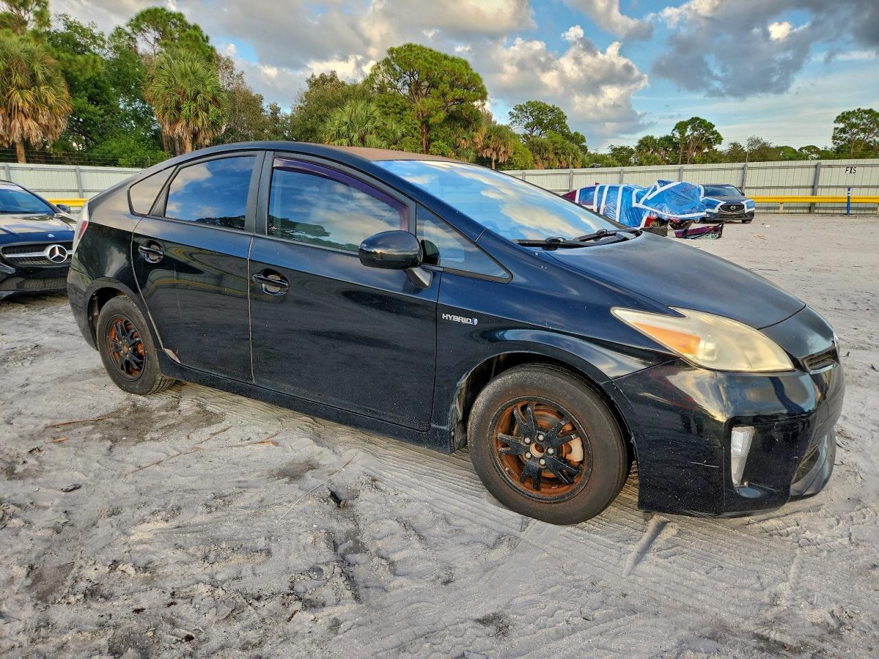 Lot #3311513259 2014 TOYOTA PRIUS