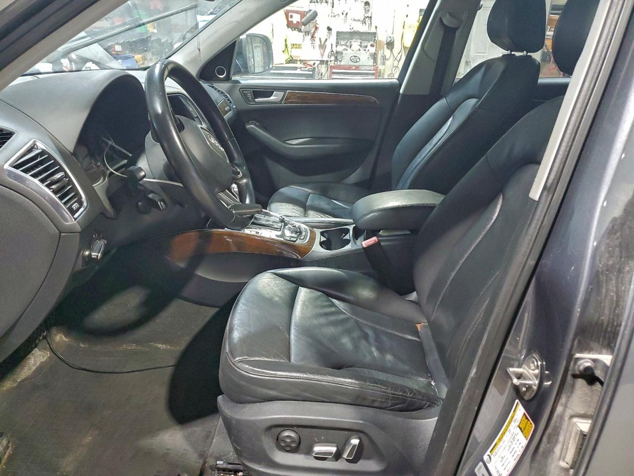 AUDI Q5 PREMIUM PLUS