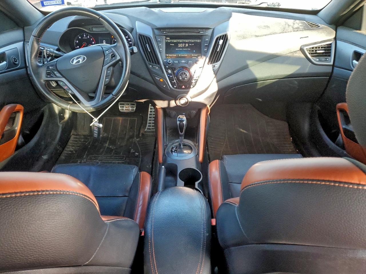 HYUNDAI VELOSTER TURBO