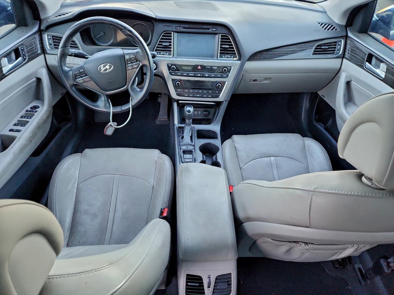 HYUNDAI SONATA SPORT