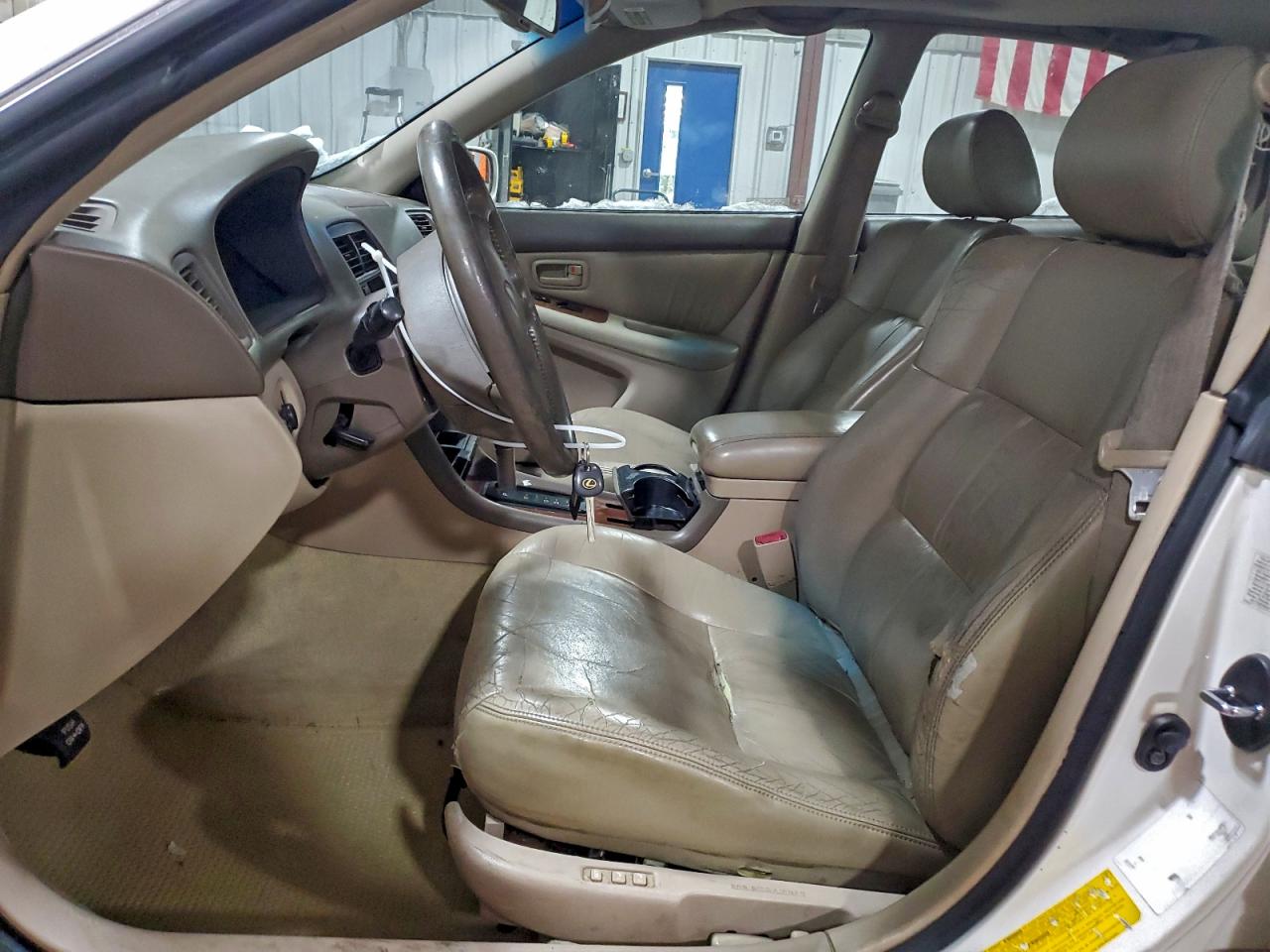 Lot #3309604579 2000 LEXUS ES 300