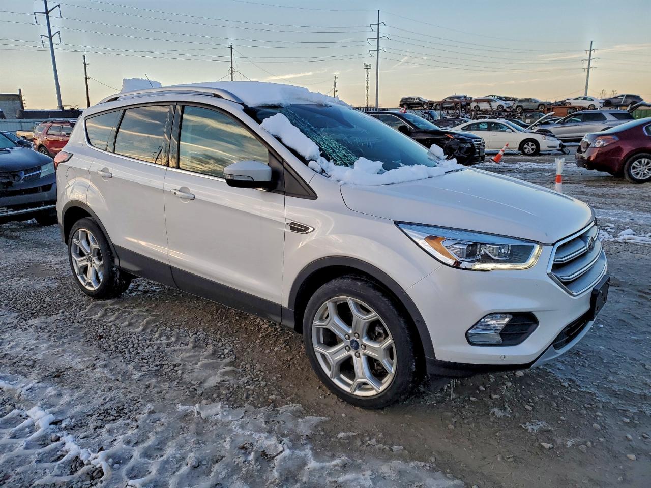 FORD ESCAPE TITANIUM