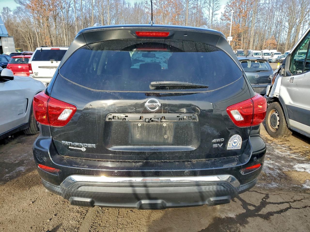 Lot #3311746723 2017 NISSAN PATHFINDER