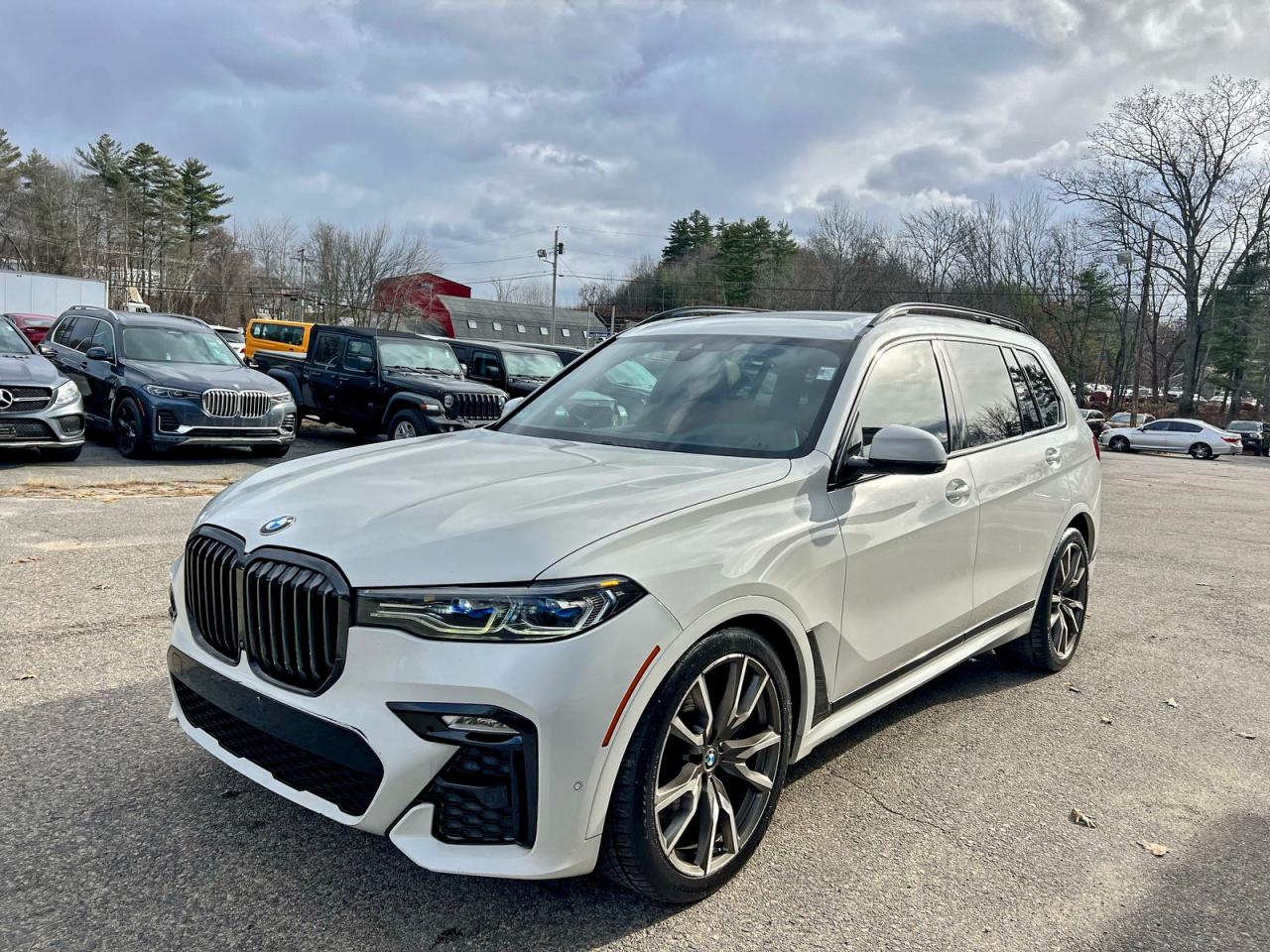 BMW X7 M50I