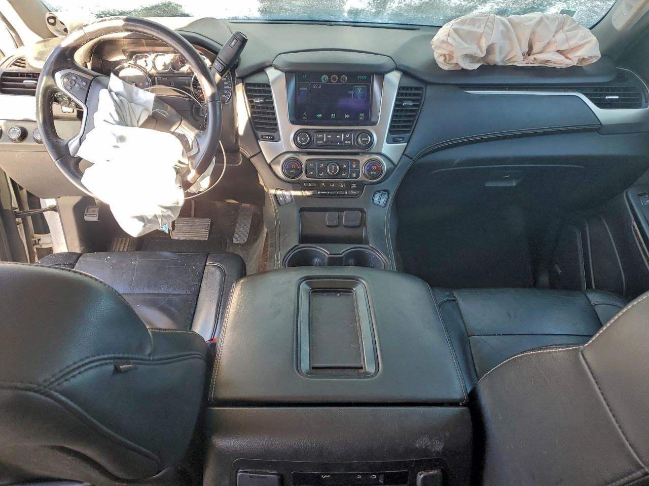 CHEVROLET TAHOE K1500 LT