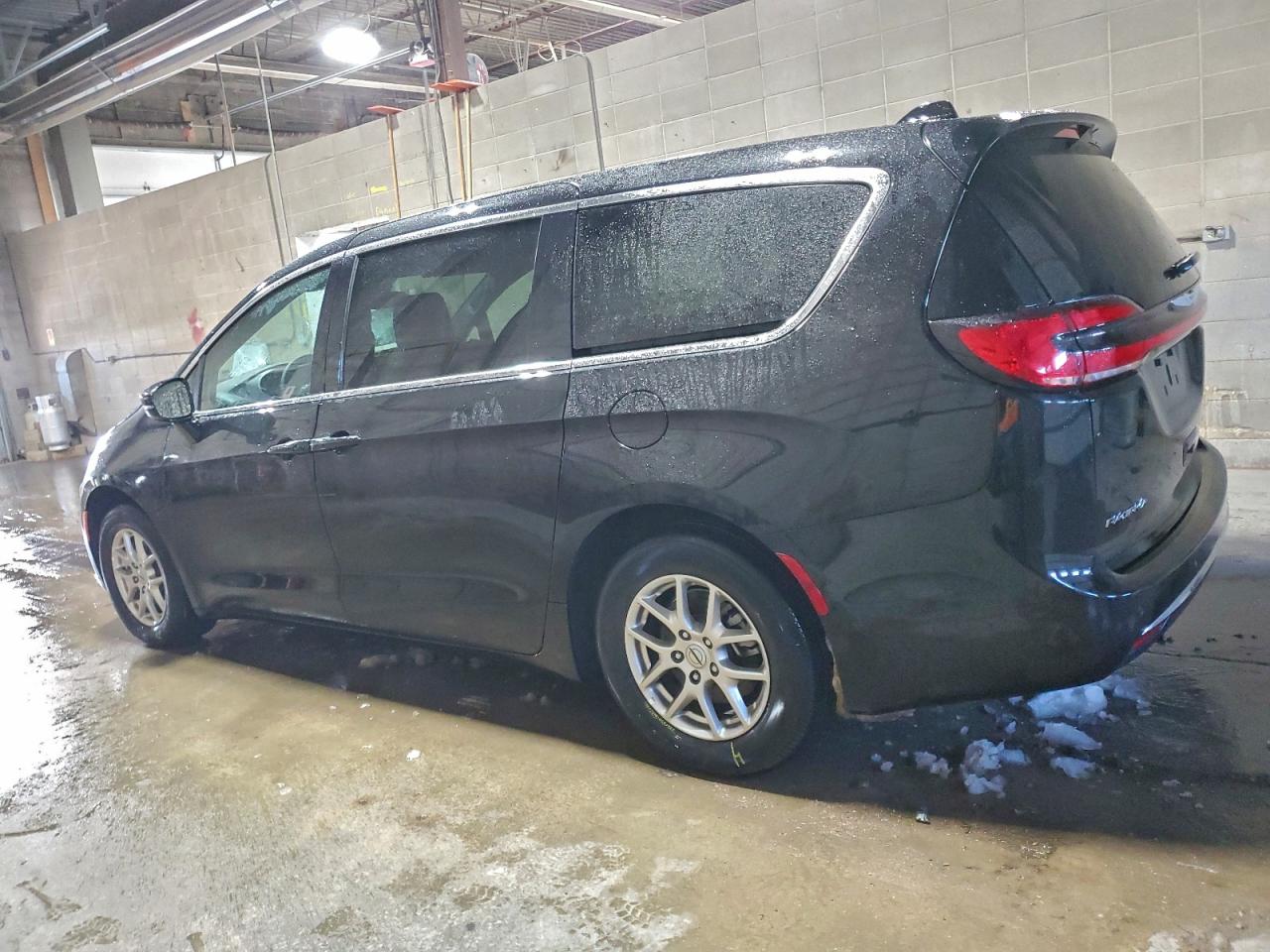 CHRYSLER PACIFICA SELECT