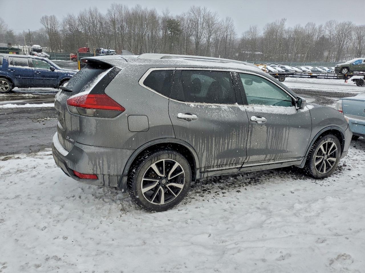 Lot #3311544246 2018 NISSAN ROGUE S